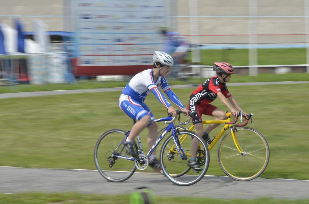 Соревнования по велоспорту: фото