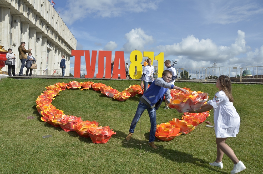 Гулянья в День города: ФОТО Гулянья в День города: ФОТО