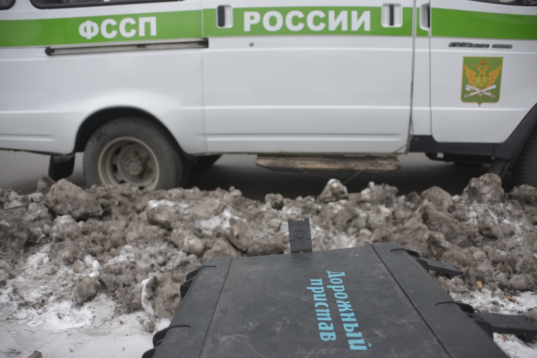 Рейд судебных приставов по должникам: ФОТО Рейд судебных приставов по должникам: ФОТО