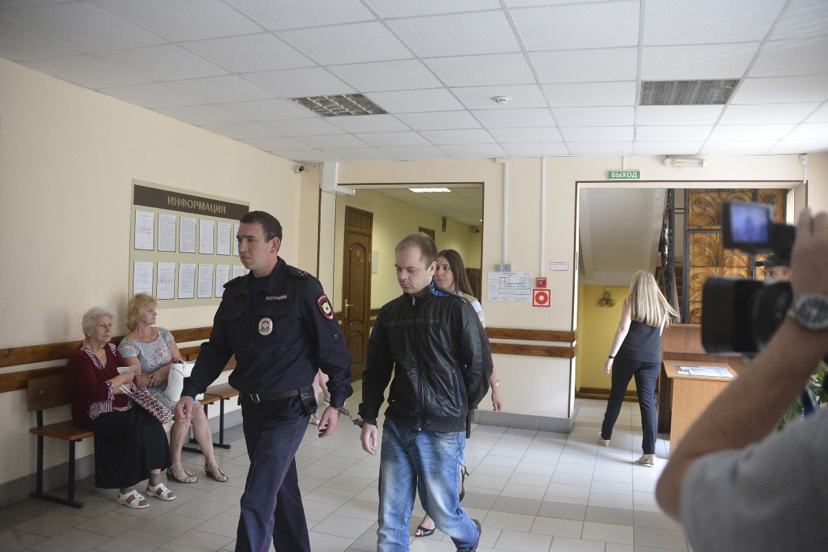 Начался суд по делу о резне на Калинина: ФОТО