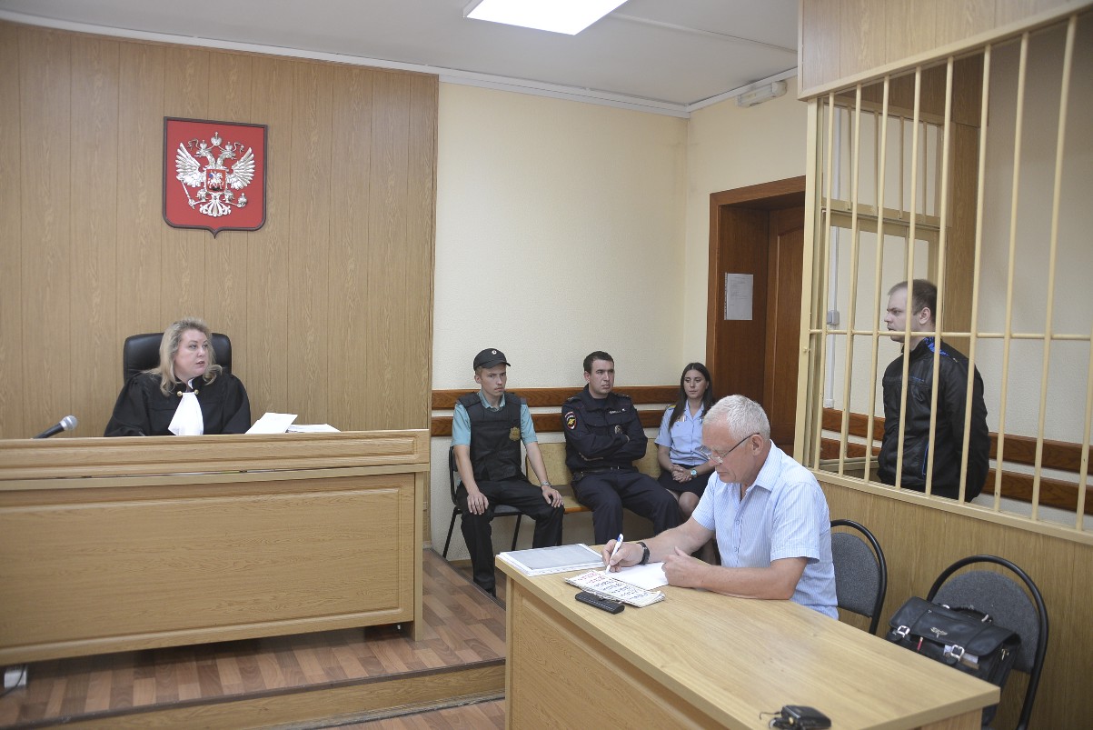 Начался суд по делу о резне на Калинина: ФОТО