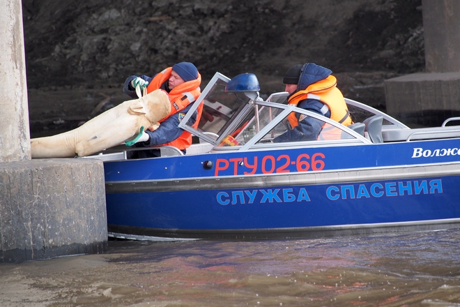 Фоторепортаж: учения спасателей на воде Фоторепортаж: учения спасателей на воде