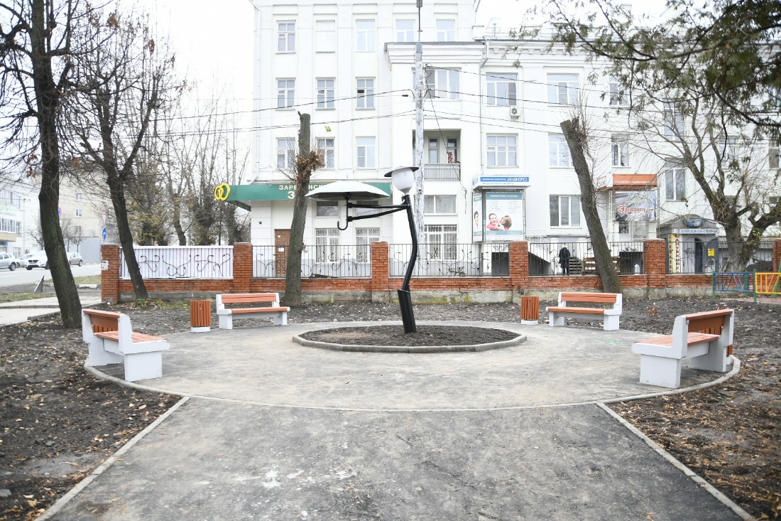 Жемчужиной нового сквера в Туле стала детская карусель: ФОТО Жемчужиной нового сквера в Туле стала детская карусель: ФОТО