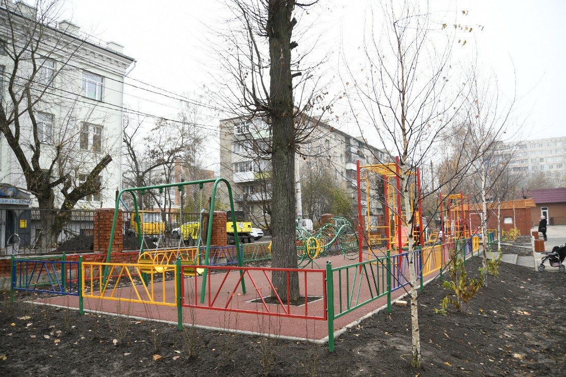 Жемчужиной нового сквера в Туле стала детская карусель: ФОТО Жемчужиной нового сквера в Туле стала детская карусель: ФОТО
