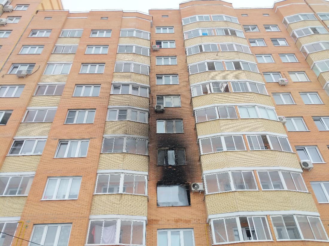 На Зеленстрое выгорела квартира: ФОТО