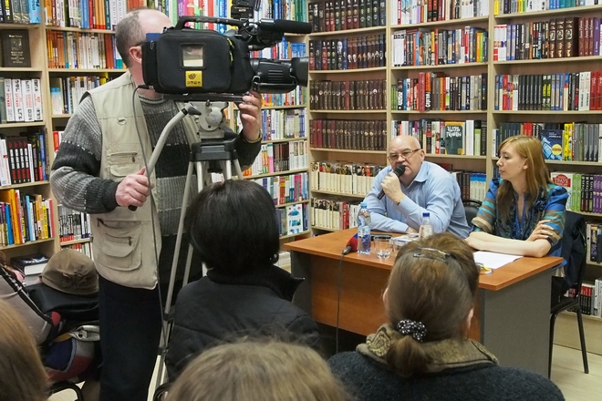 Писатель Александр Лапин встретился с читателями