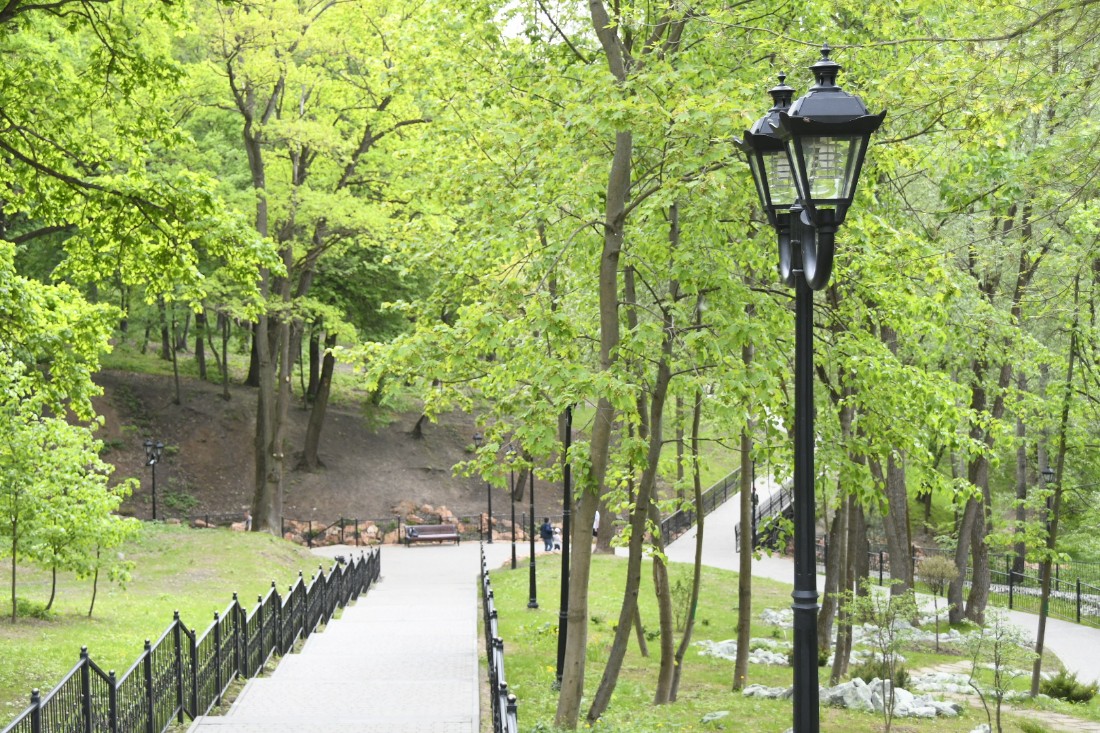 Прогулка в Платоновском парке: ФОТО