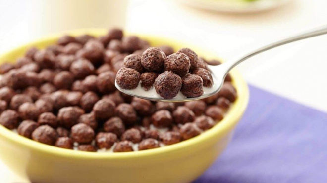 Шоколадные шарики из готовых завтраков