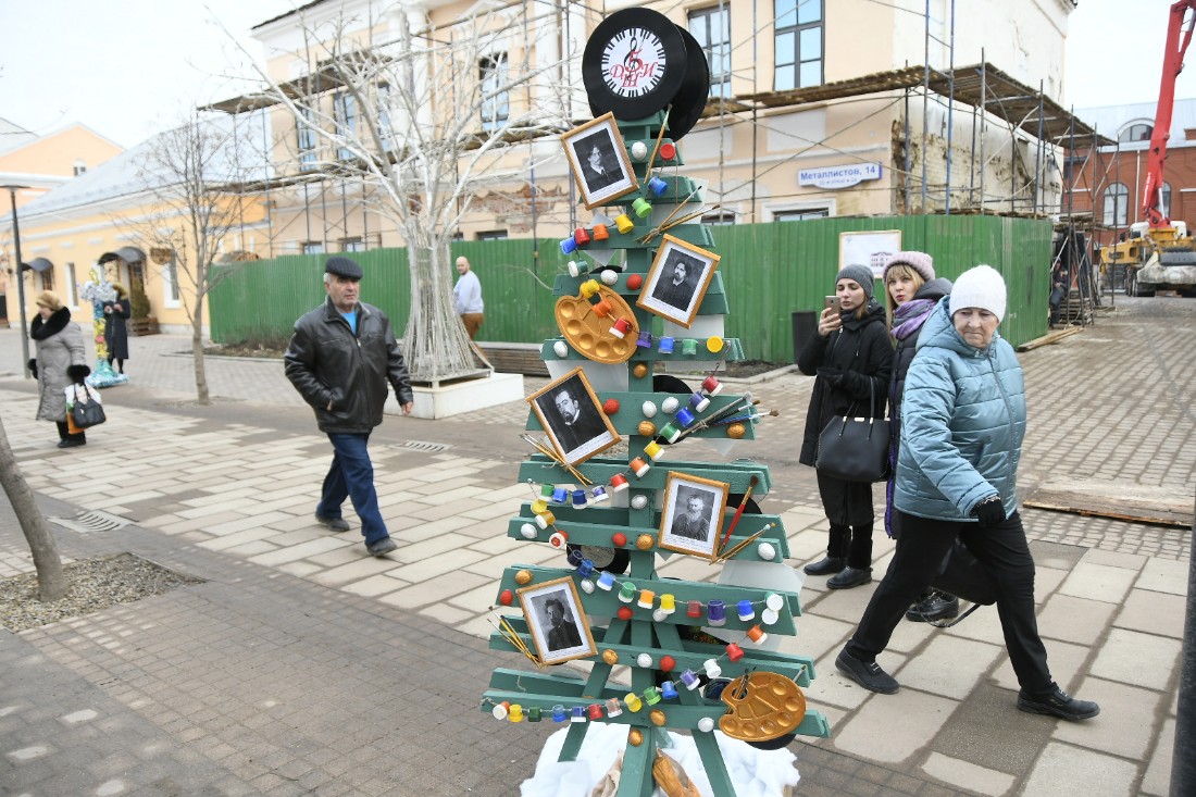 Создание креативных елок: ФОТО Создание креативных елок: ФОТО