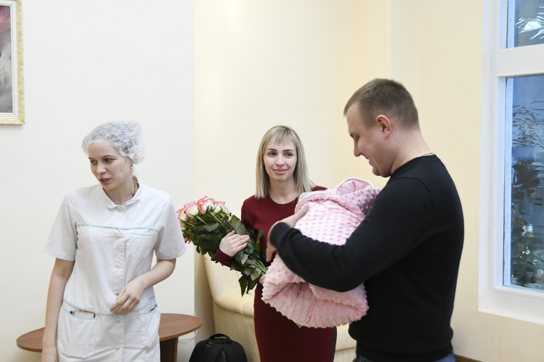 Торжественная выписка новорожденного 2020 Торжественная выписка новорожденного 2020