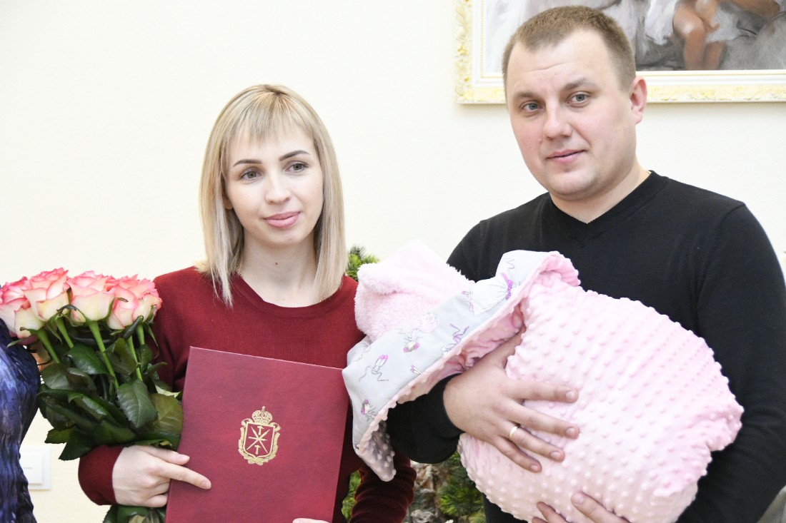 Торжественная выписка новорожденного 2020 Торжественная выписка новорожденного 2020