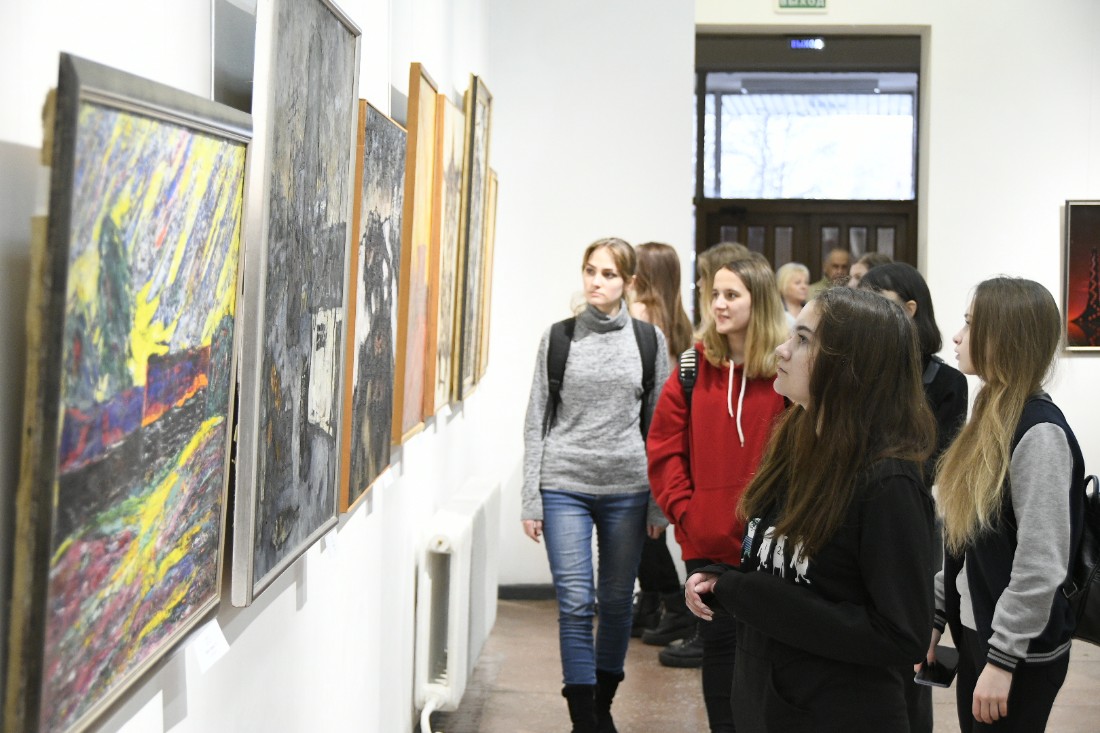 Выставка художников 60-х: ФОТО Выставка художников 60-х: ФОТО