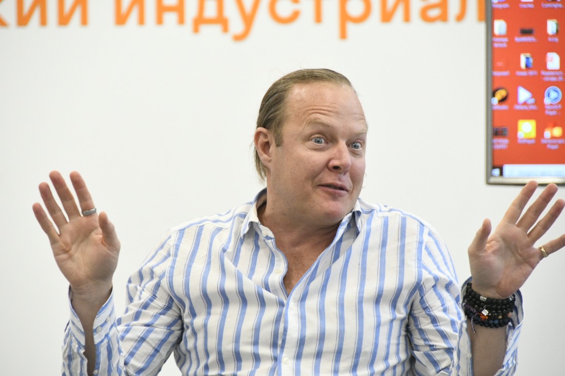 Джон Уоррен в Туле Джон Уоррен в Туле