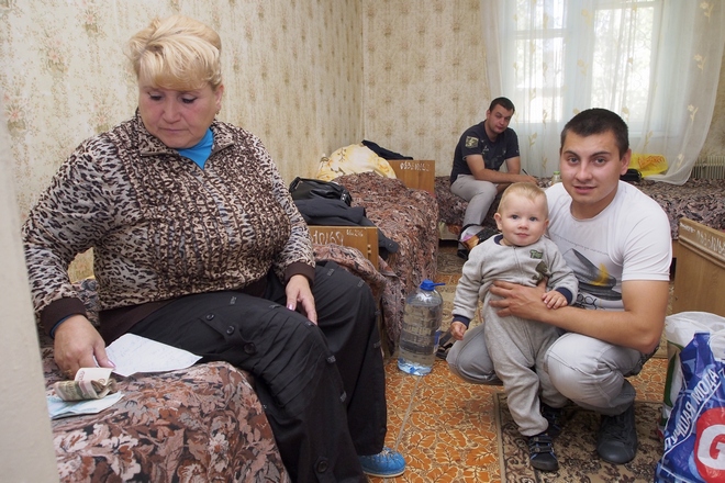 Фотогалерея: Беженцы из Славянска в Туле