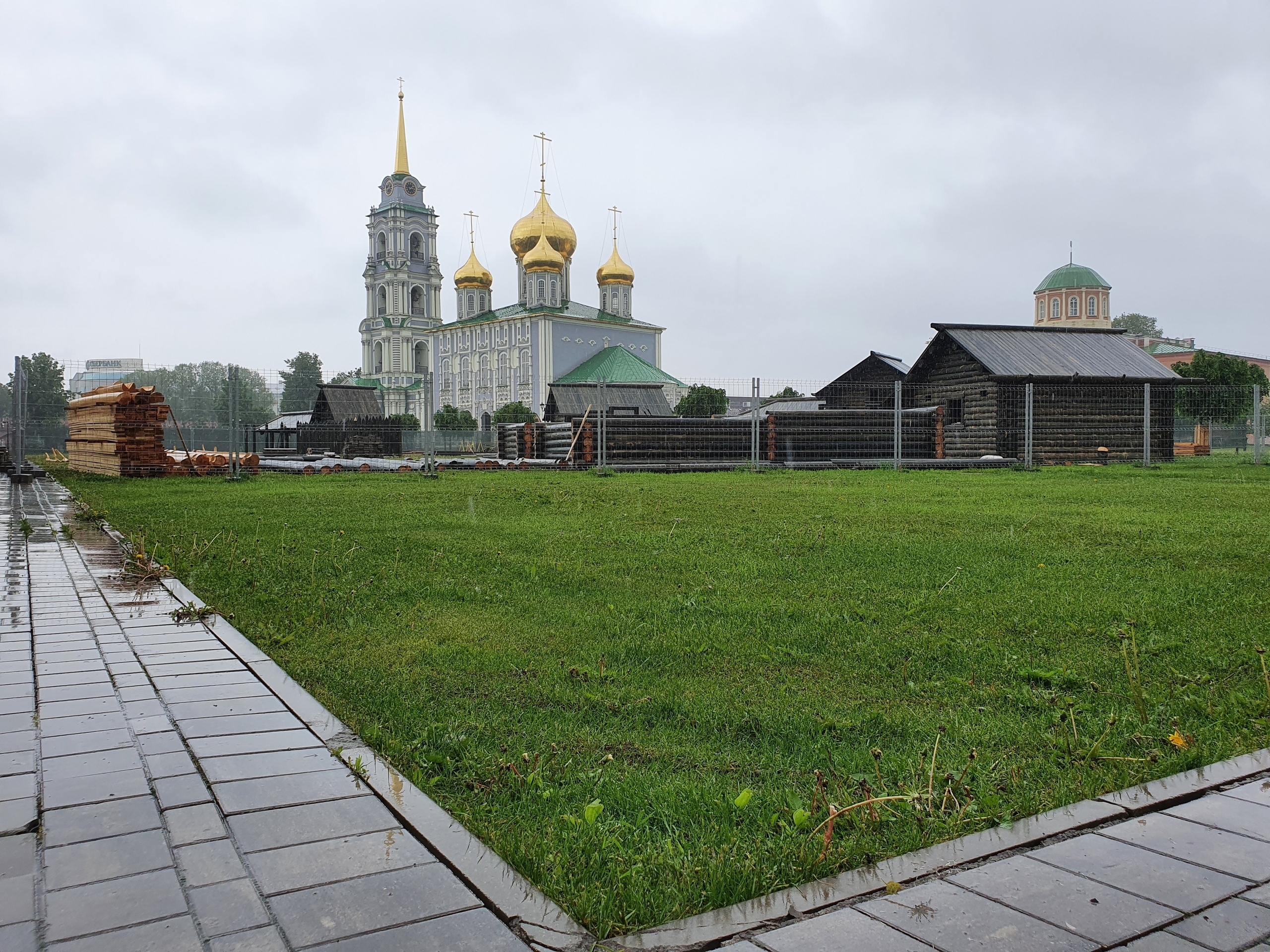 В Тульском кремле воссоздают осадные дворы: ФОТО В Тульском кремле воссоздают осадные дворы: ФОТО