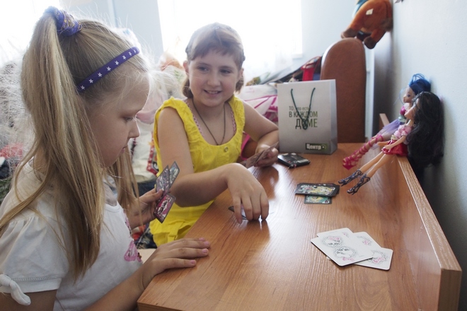 "Центр 71" привёз подарки беженцам с Украины; фоторепортаж