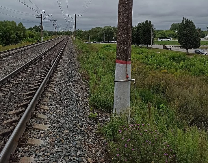 Людей попавших под поезд 38 фотографий