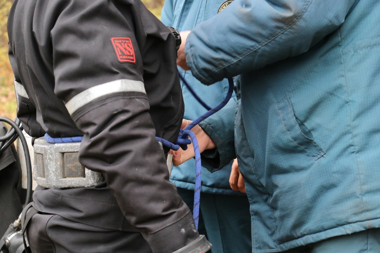 Глубокое погружение по-тульски. Тренировка водолазов МЧС: ФОТО Глубокое погружение по-тульски. Тренировка водолазов МЧС: ФОТО