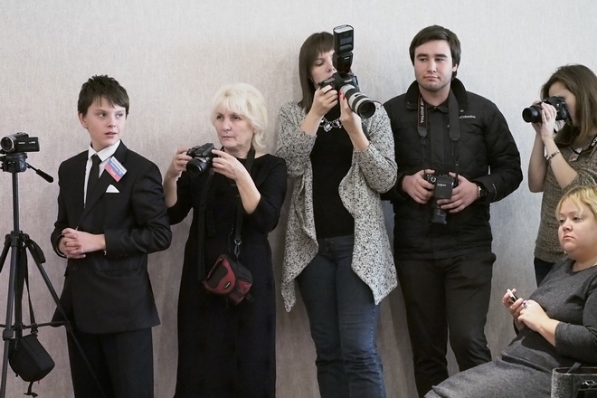 Пресс-конференция к открытию кинофестиваля "Улыбнись Россия"; фоторепортаж