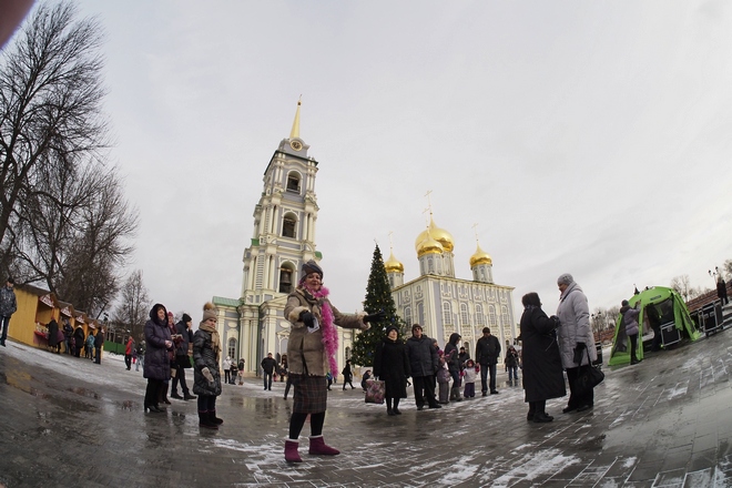 Ёлка в Тульском кремле; фоторепортаж