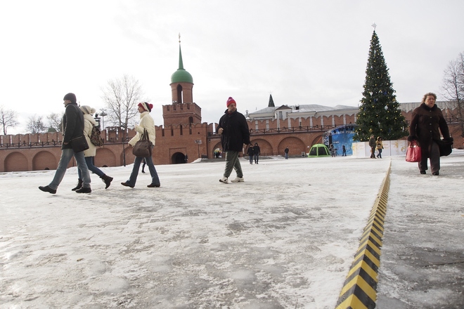 Ёлка в Тульском кремле; фоторепортаж