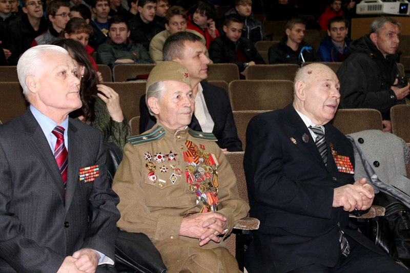 "День призывника" в 51-м полку 106-й дивизии ВДВ "День призывника" в 51-м полку 106-й дивизии ВДВ