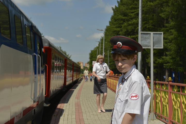 Детская железная дорога в Новомосковске; фоторепортаж