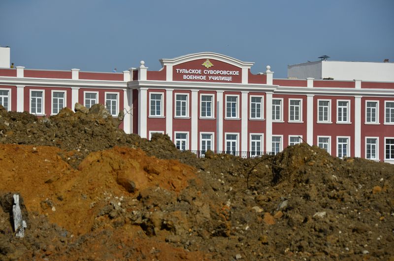 Ход строительства Суворовского училища; фоторепортаж