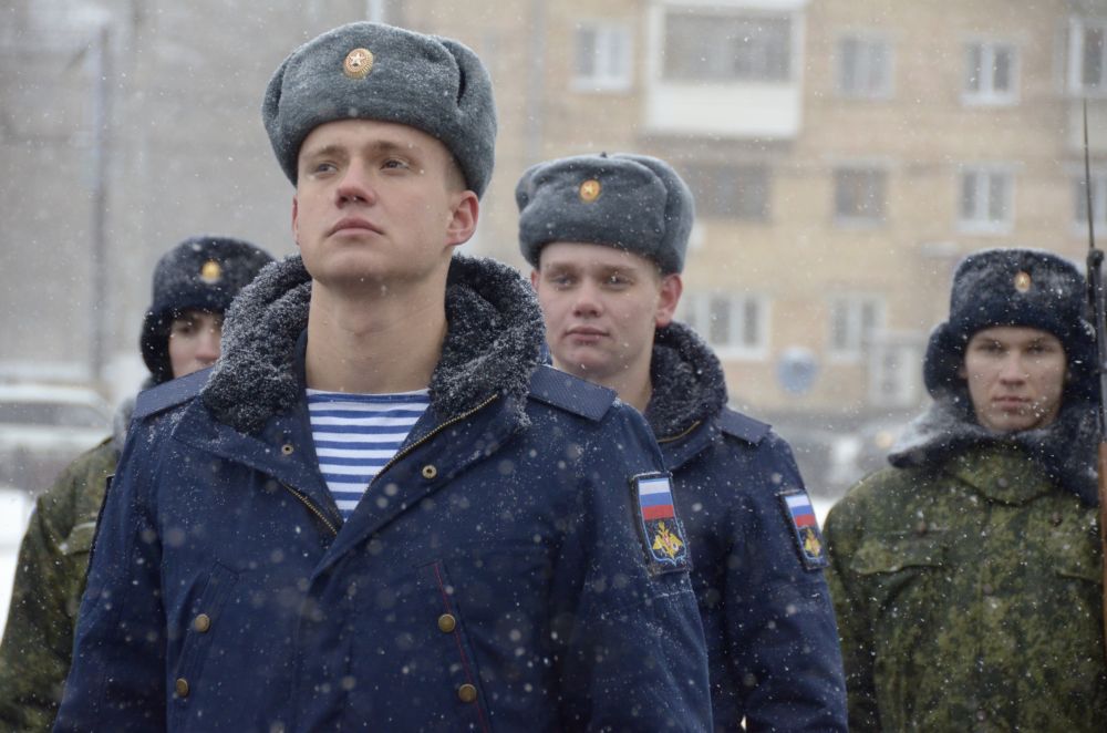 Закладка капсулы с посланием от ветеранов потомкам: фоторепортаж Закладка капсулы с посланием от ветеранов потомкам: фоторепортаж