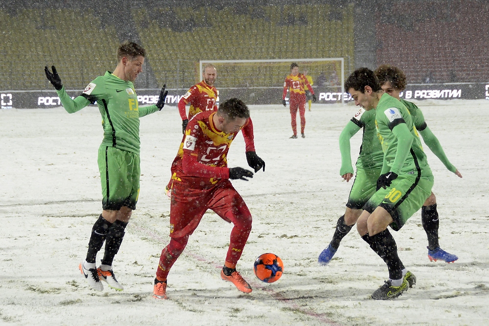 "Арсенал"-"Анжи":1 - 0; фоторепортаж "Арсенал"-"Анжи":1 - 0; фоторепортаж