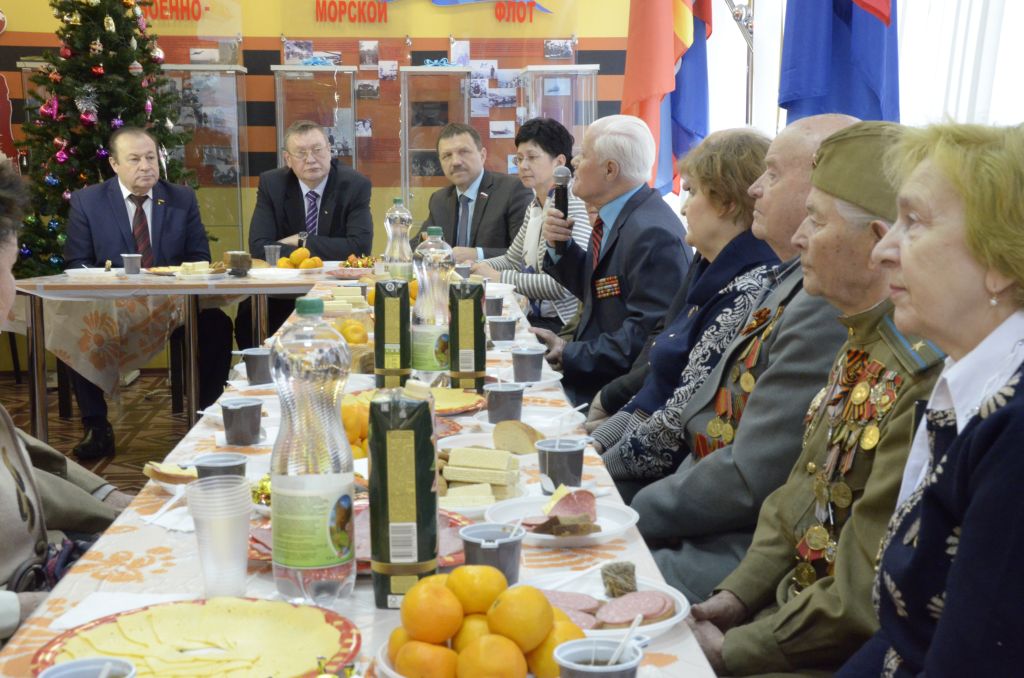 Встреча с ветеранами в годовщину начала контрнаступления под Тулой: фоторепортаж Встреча с ветеранами в годовщину начала контрнаступления под Тулой: фоторепортаж